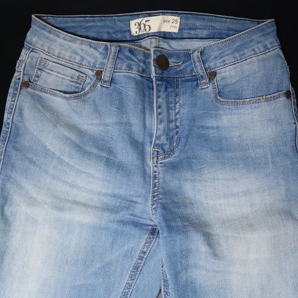 Light Blue Wash Skinny Jeans | R. Knee Rip | 365 - Picture 3 of 7